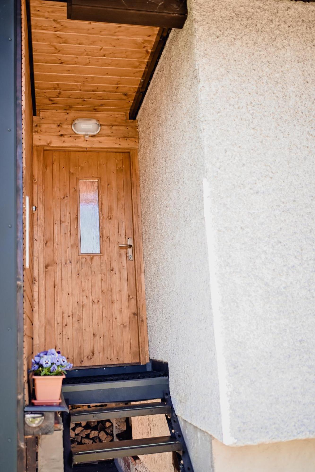 Apartman Pod Zalym بينيكو المظهر الخارجي الصورة